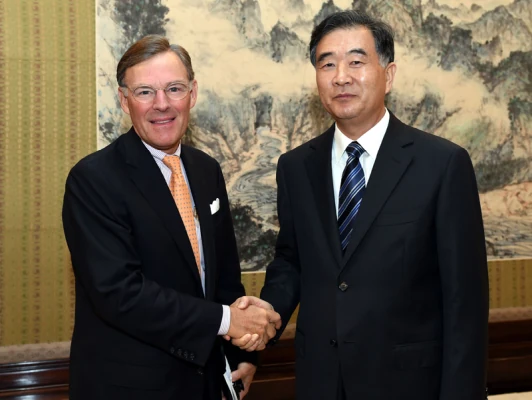 ديدار رئيس‌ ICC با معاون نخست وزير چين در راستاي تقويت روابط تجاري