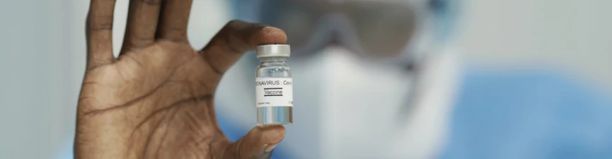 اتاق بازرگاني بين‌المللي (ICC)/ يونيسف (UNICEF): كمبود بودجه و چالش‌‎هاي زنجيره تامين، توزيع عادلانه واكسن را تهديد مي‌نمايند